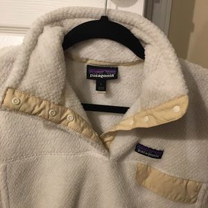 Patagonia fleece size Large